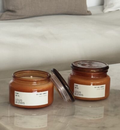 Vela Plume Small Ambar - Spicy Cedar